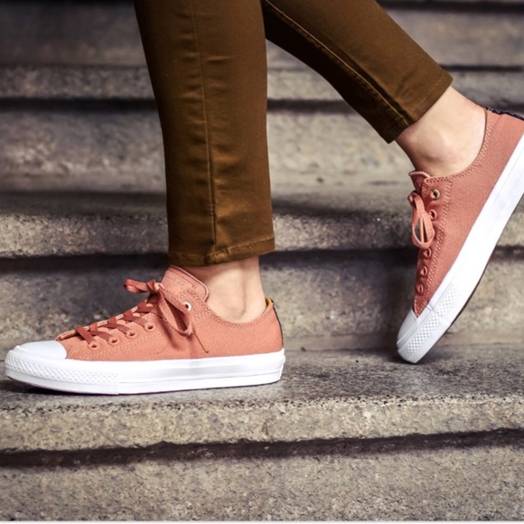 Converse Shoes - Converse chuck Taylor women’s shoes size 8 new